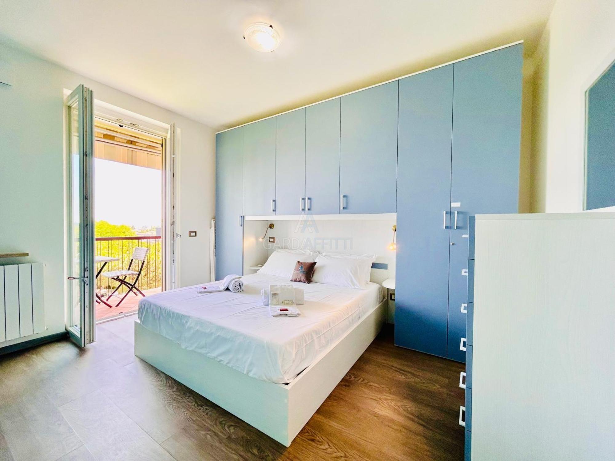 Ossidiana Apartment - Vista Lago - Centrico Сирмионе Екстериор снимка